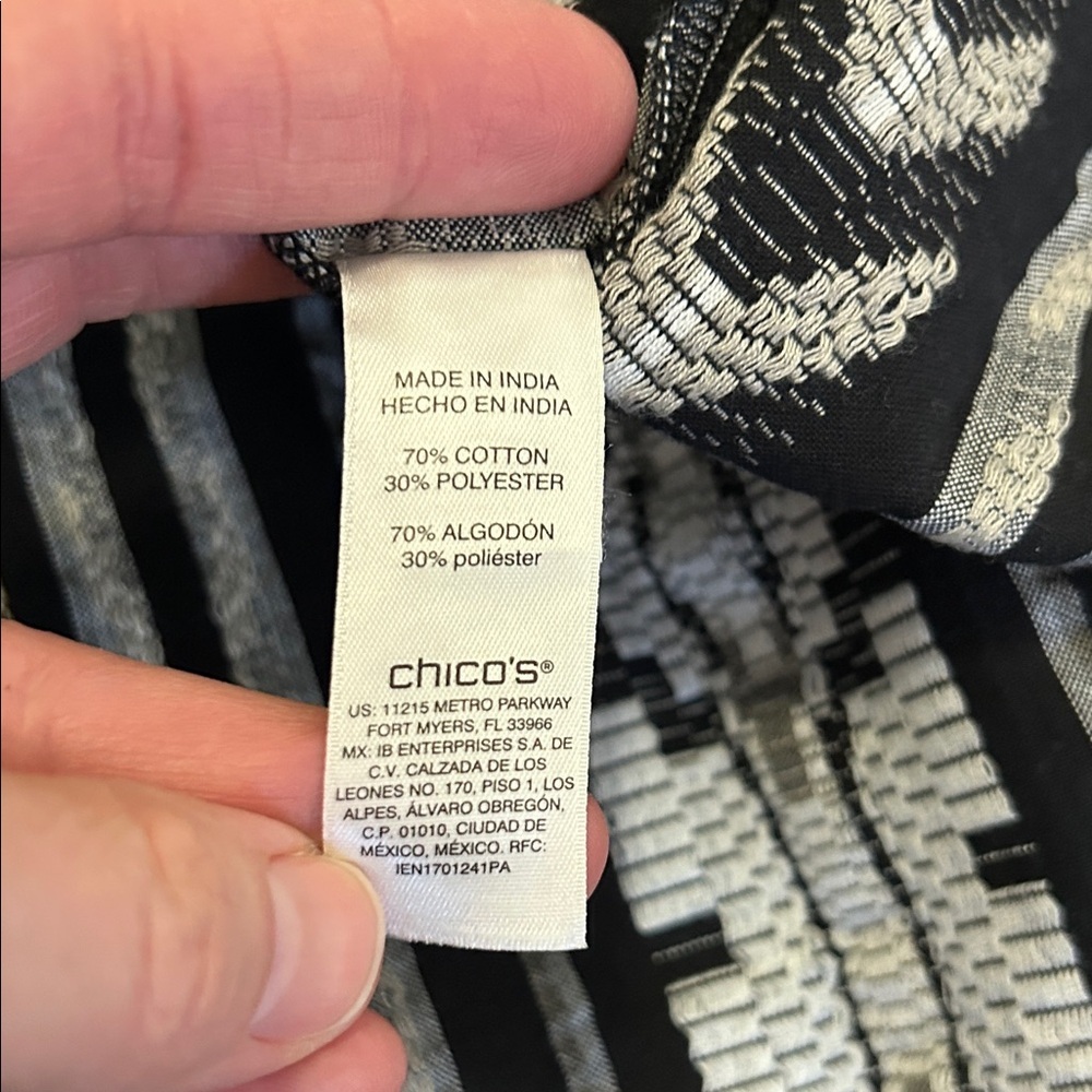Chico's Black/White Aztec 3/4 Sleeve Tiered Dress Women’s Large - Picture 15 of 16